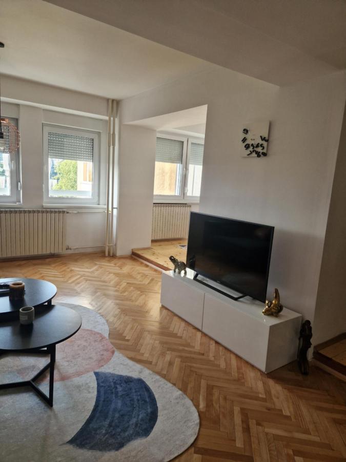 Comfy Center Apartment 斯科普里 外观 照片